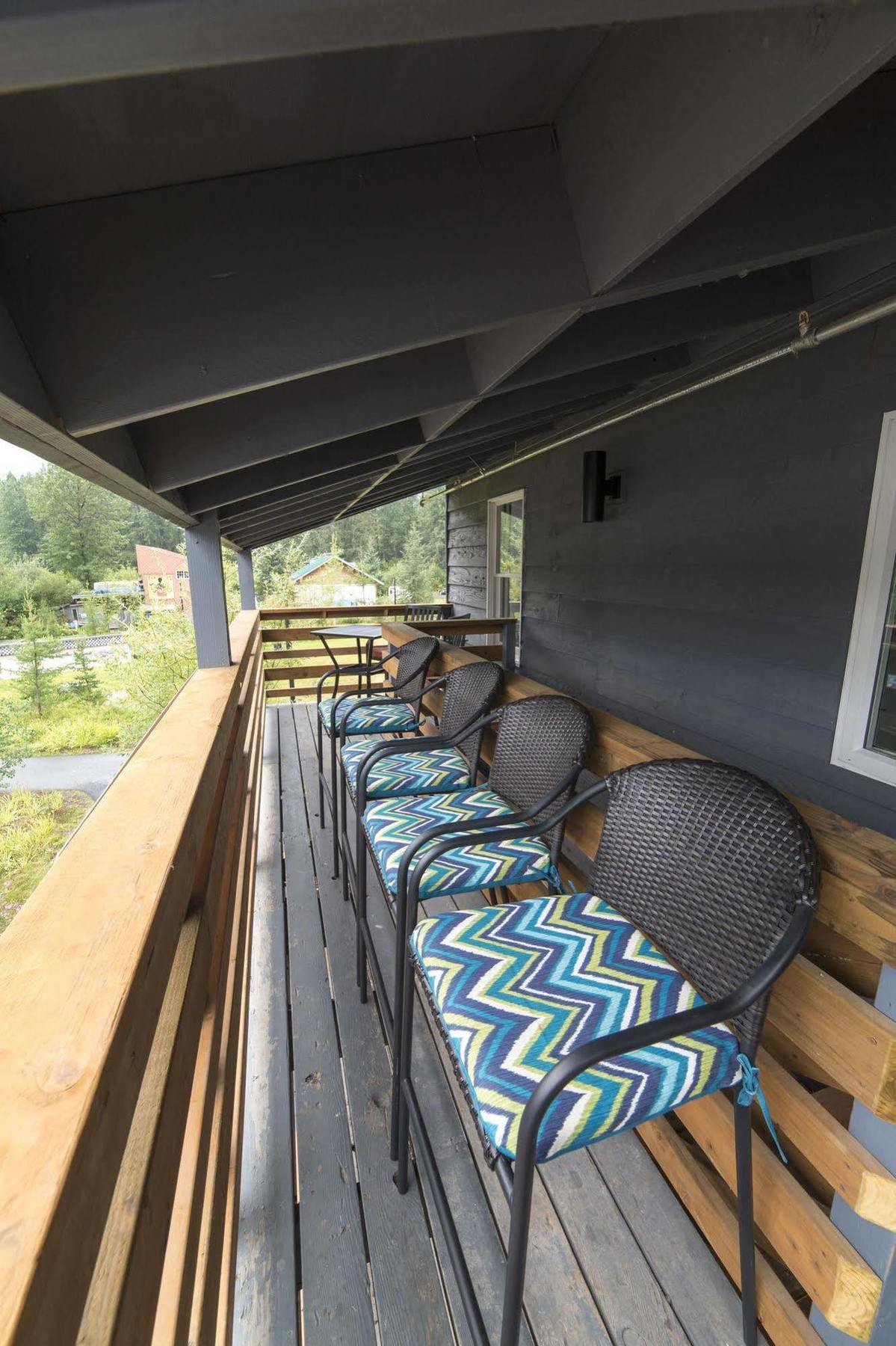 Ski Inn เกิร์ดวูด ภายนอก รูปภาพ
